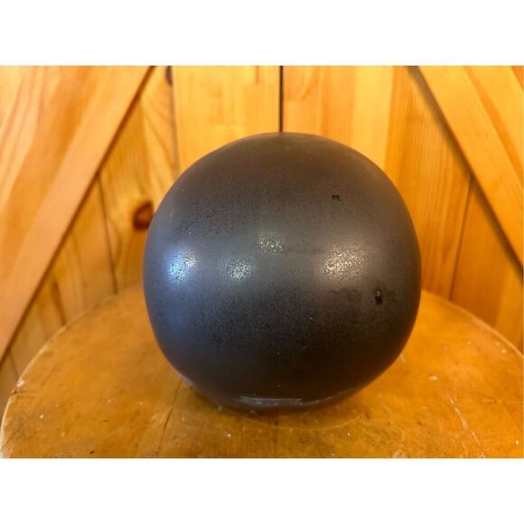 Skull Eyes Stoneware Salt and Pepper Set New In Box (8943) - Picture 4 of 8